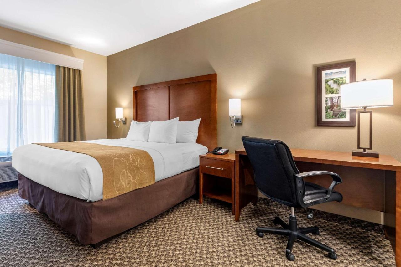 Comfort Suites Lufkin Exterior photo