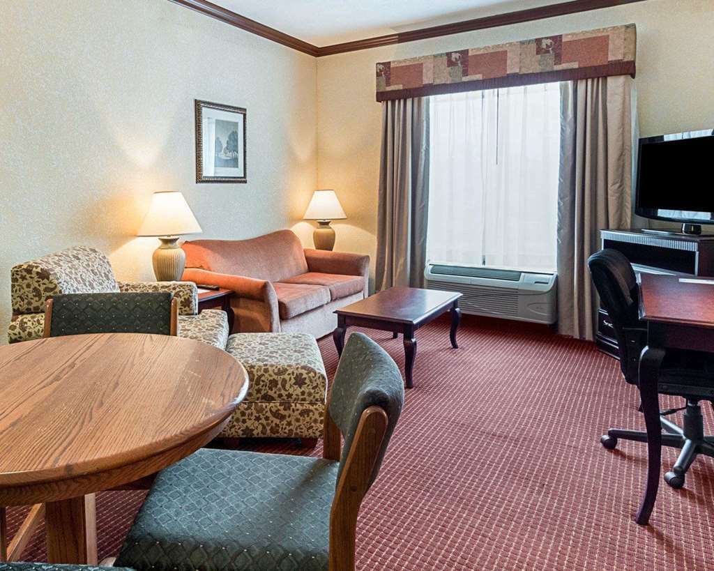 Comfort Suites Lufkin Room photo